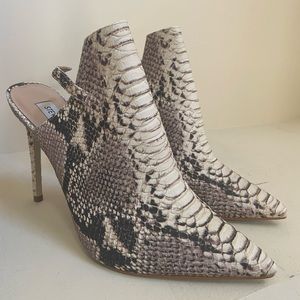 ❌❌SOLS Steve Madden heels size 8.5US